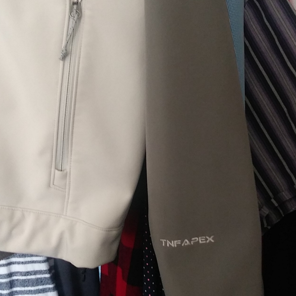 Jacket - Picture 4 of 4